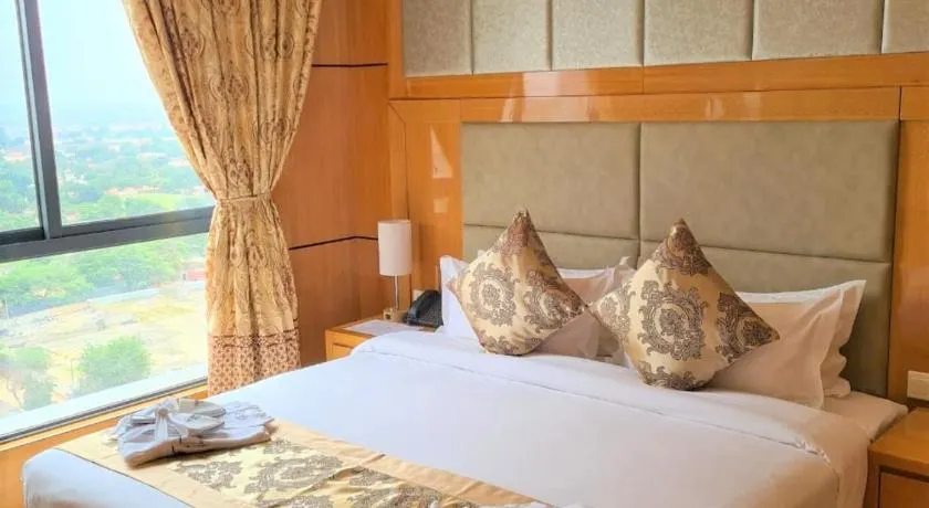 Hotel Express - Image 1
