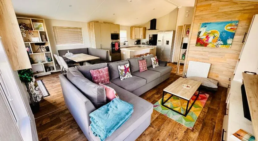 C-Scape Lodge - Image 1