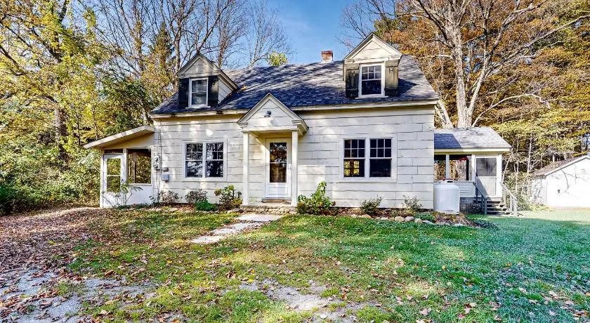Green Mountain Retreat - Image 1