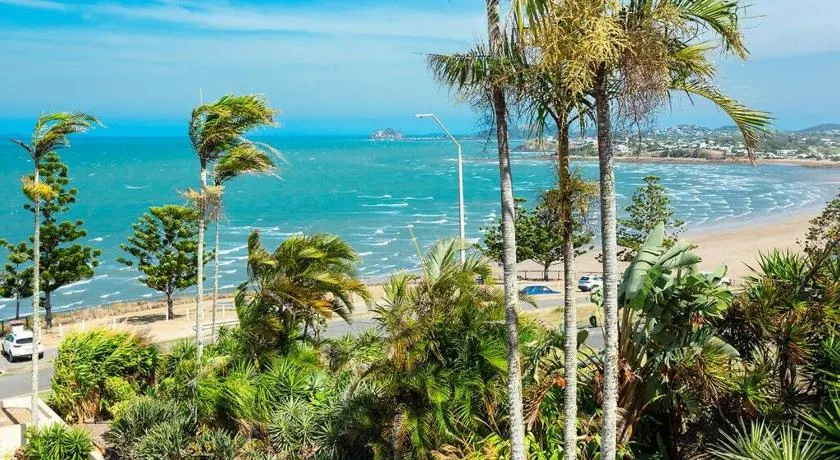 Ocean View Villa - Image 1