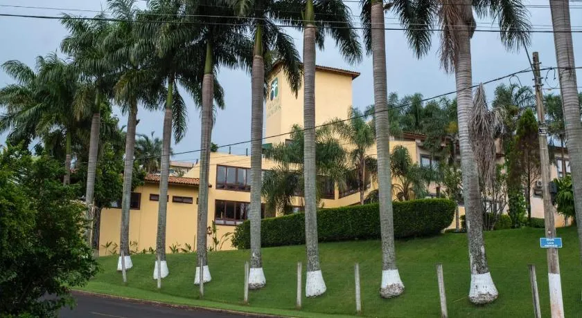 Hotel Vila das Palmeiras - Image 1