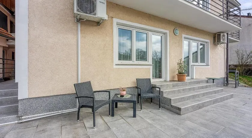 Green Hill Zagreb Apartments - Image 1