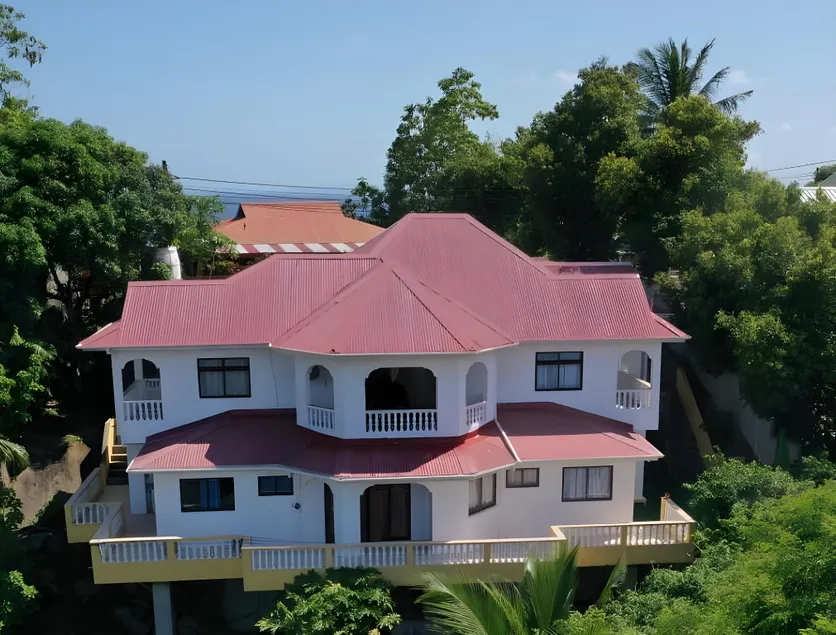 Mountain Apartments - Image 1