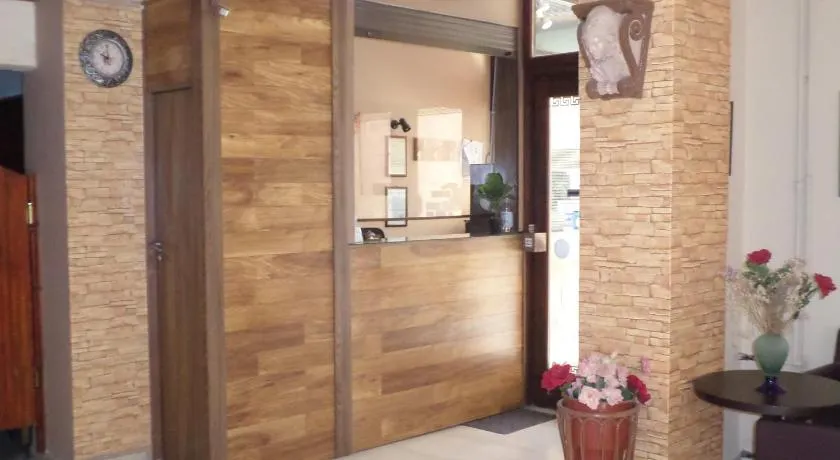 Tina Hotel - Image 1