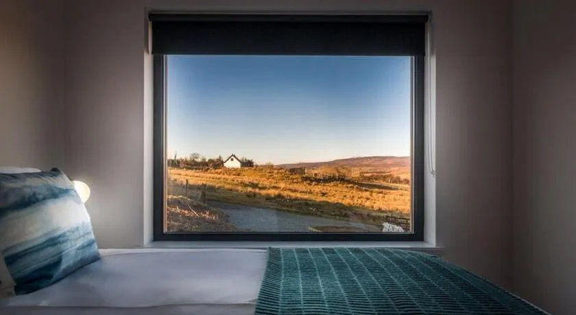 Elfin Cottage - Image 1