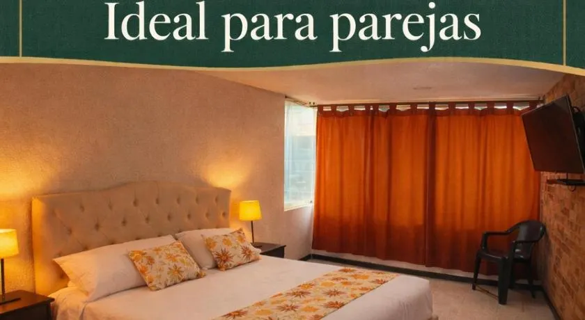 hotel imperio plaza - Image 1