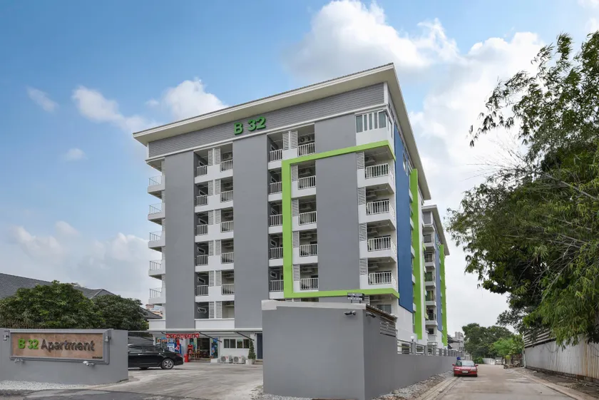 B32 Apartment - Image 1