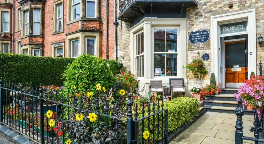 Pannett House Bed & Breakfast, Beautiful Victorian residence - Image 1