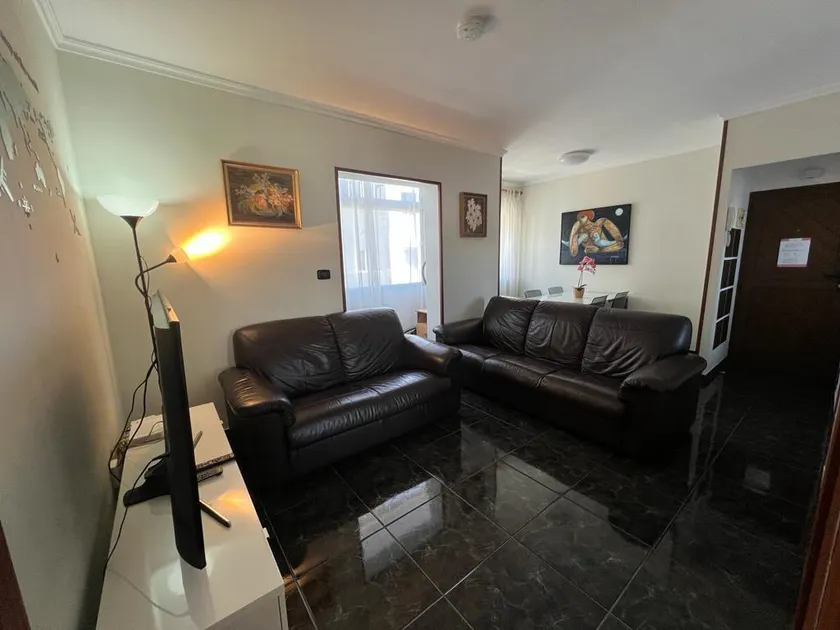Modern Apartment in Vecindario with Fast WiFi - Image 1