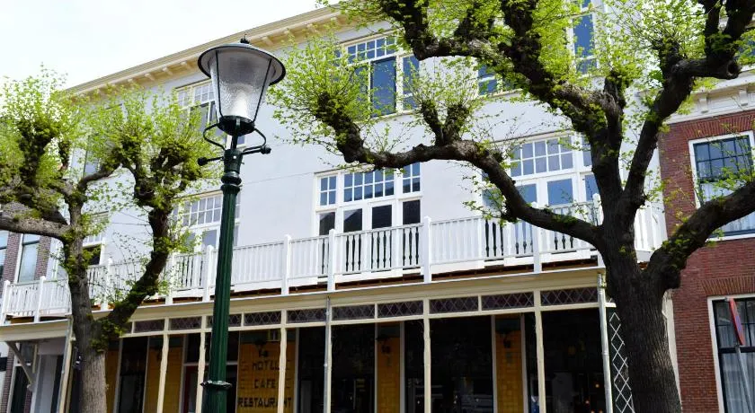 2L Hof van Holland apartments - Image 1