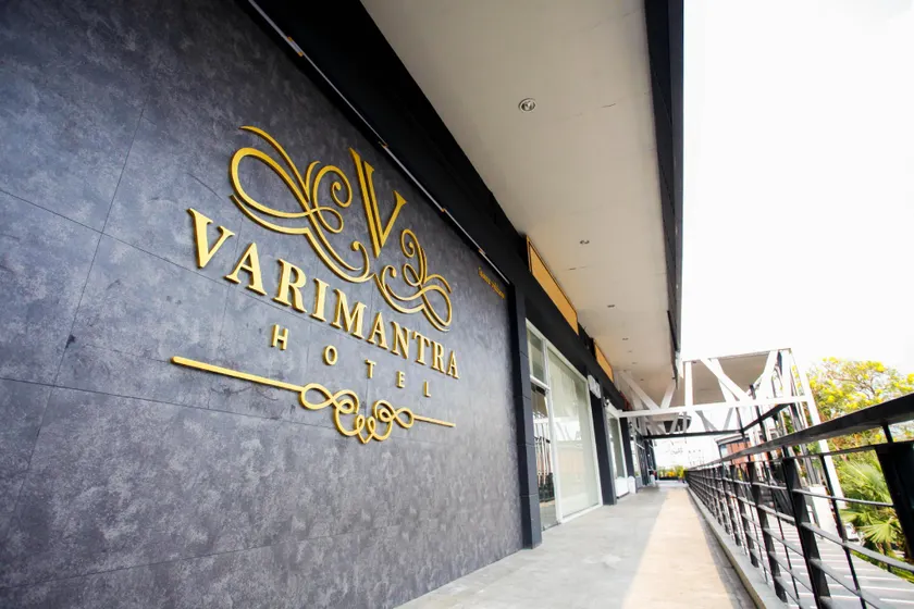 VARIMANTRA HOTEL - Image 1