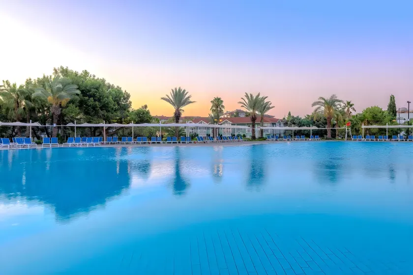 Euphoria Palm Beach Resort - Image 1
