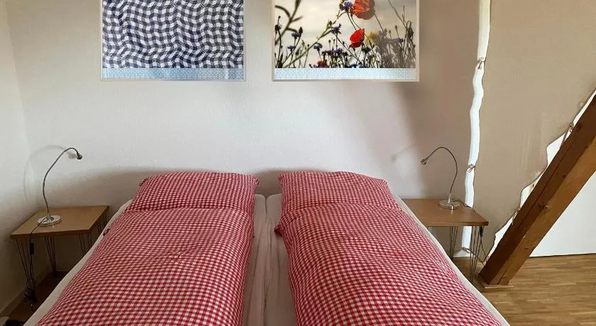 Elme 11 Doppelzimmer - Image 1