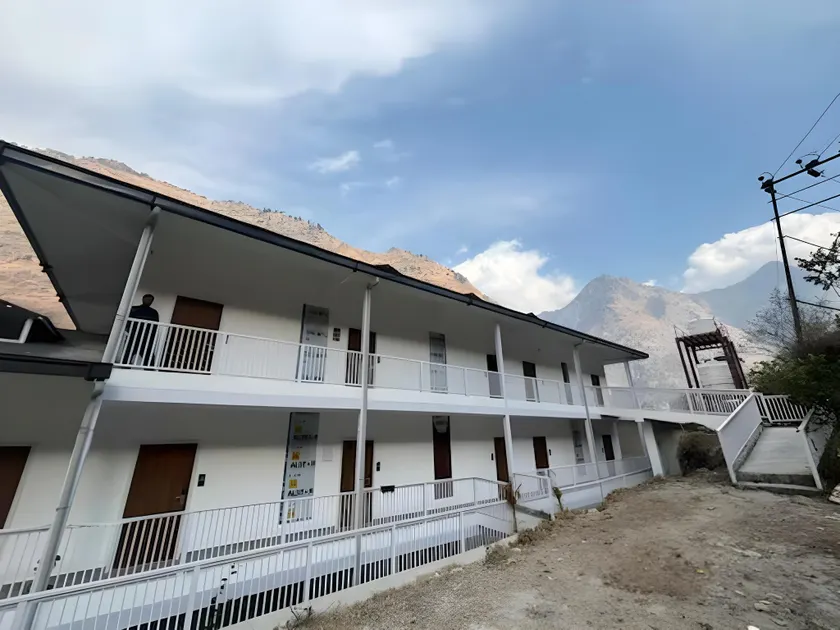 NIRVANA RESORT - Image 1