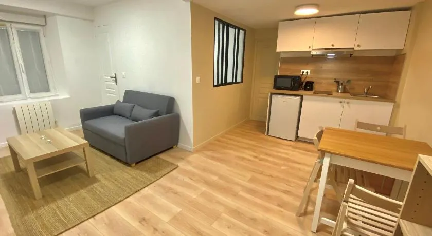 Charmant appartement, proche centre ville et gare, Paris St Lazare 22 min - Image 1