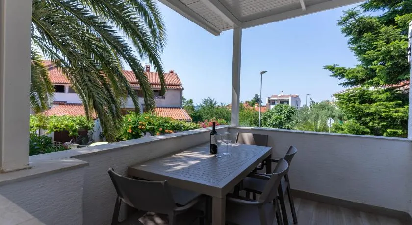 Briuni Riviera Apartment - Image 1