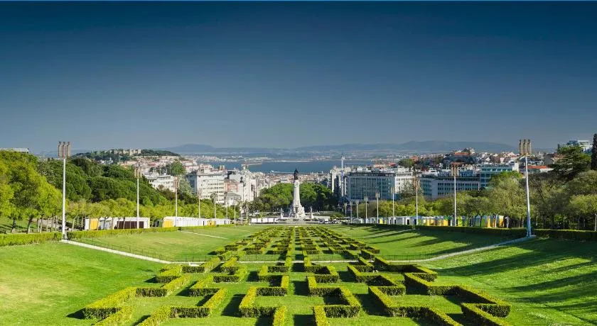 HI71 Lisboa - Image 1