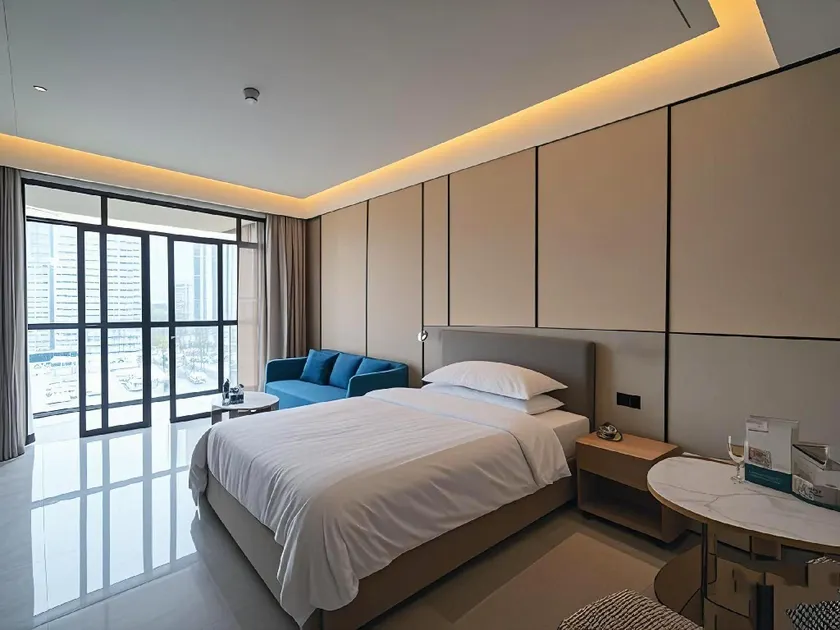 Best International Hotel apartment (Daya Bay BYD CENTURY CITY) - Image 1
