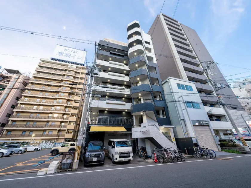  Mobius Yasaka Namba Family Suite - Image 1