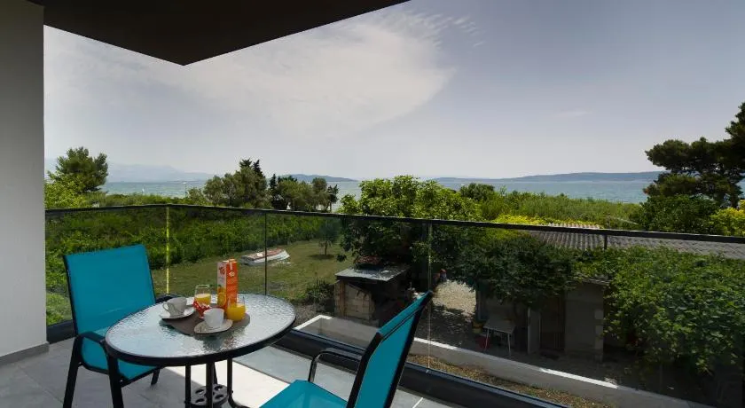 Vacation On Apartments - Image 1