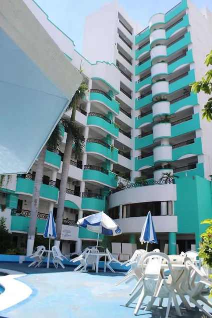 Plaza Marina Mazatlan - Image 1