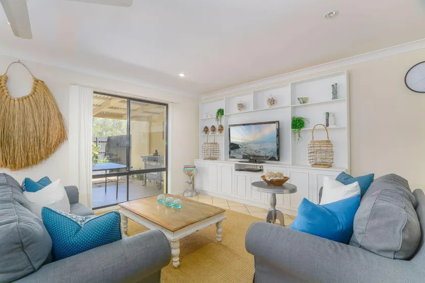 Denway House - Image 1