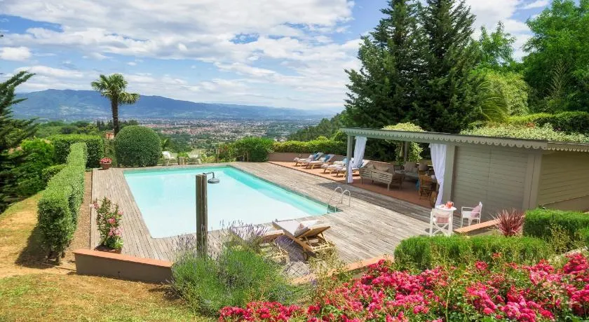 Villa Marraccini 8, Emma Villas - Image 1