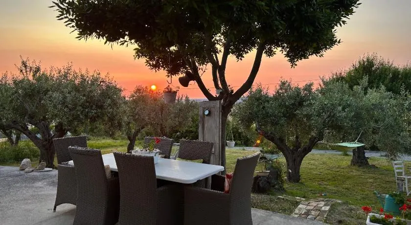 La Collina in una Stanza - Atessa - Image 1