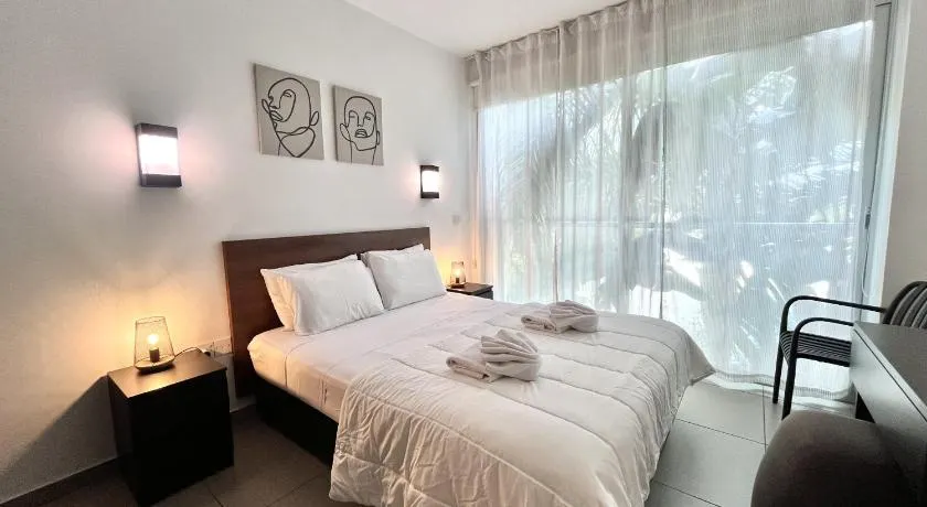 STAY Tropical Apartment - Image 1