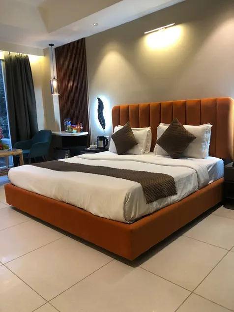 RJK Sector 49 Residency Near Huda Metro Station - Image 1
