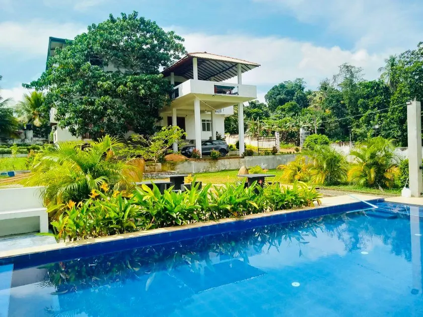 Rock View Inn - Image 1