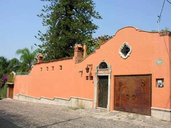 Hacienda del Lago Boutique Hotel - Image 1