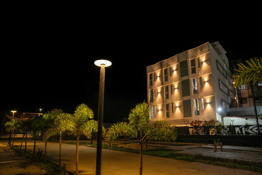 Aafiya lakeview apartments - Image 1