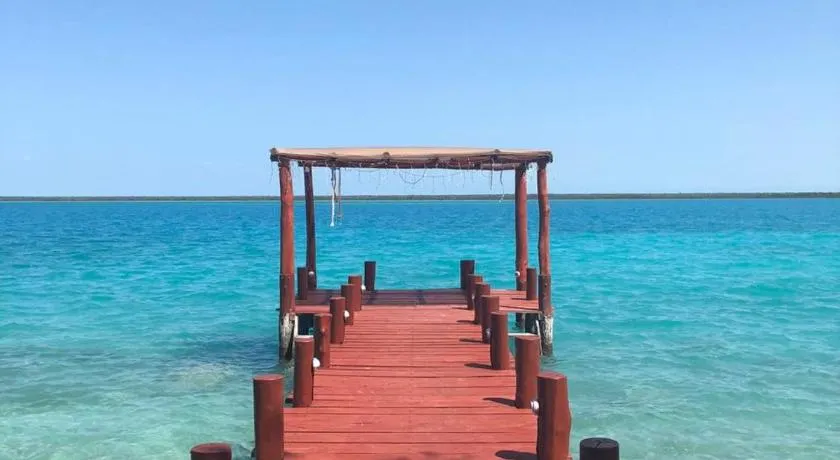 El Roble Nature Hotel & Lagoon - Image 1