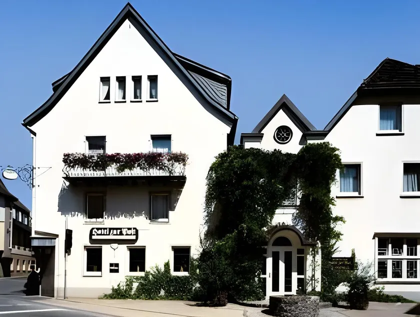 Hotel zur Post - Image 1