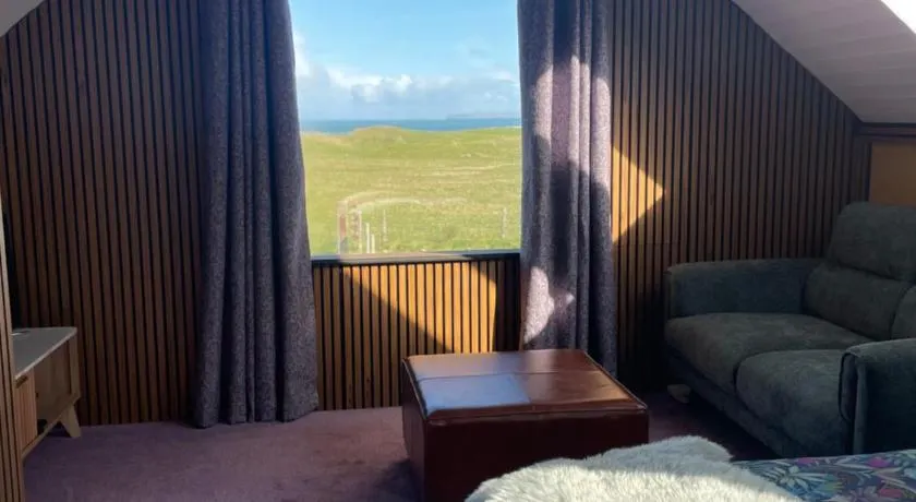 Seaside Suite Quilty - Image 1