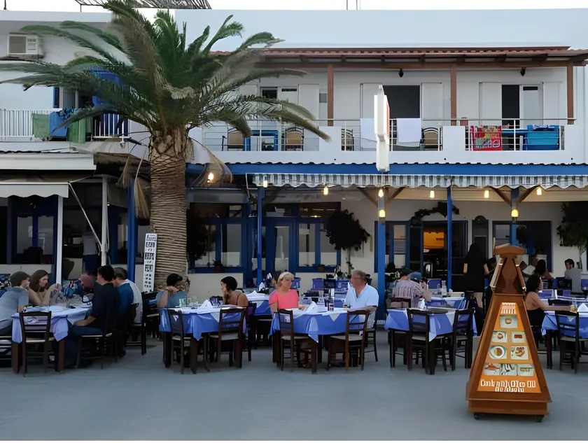Maria's Hotel - Image 1