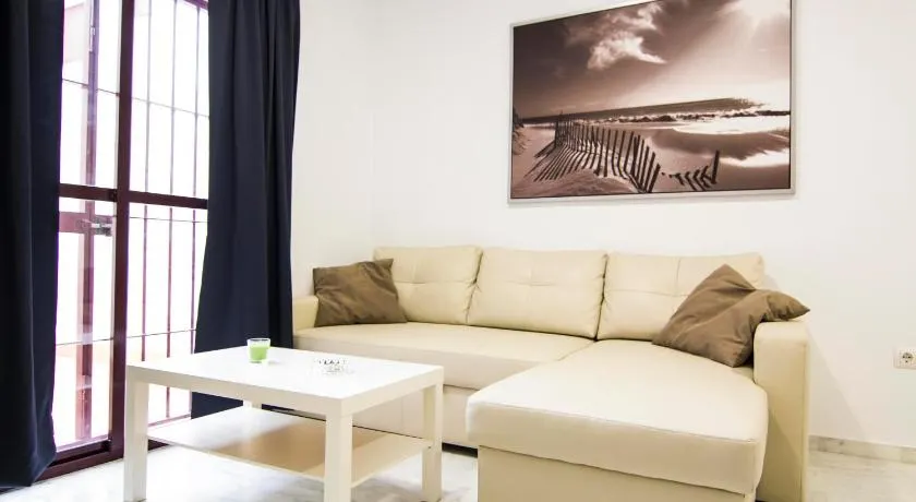 Apartamentos Centro 1 El Puerto de Santa Maria - Image 1