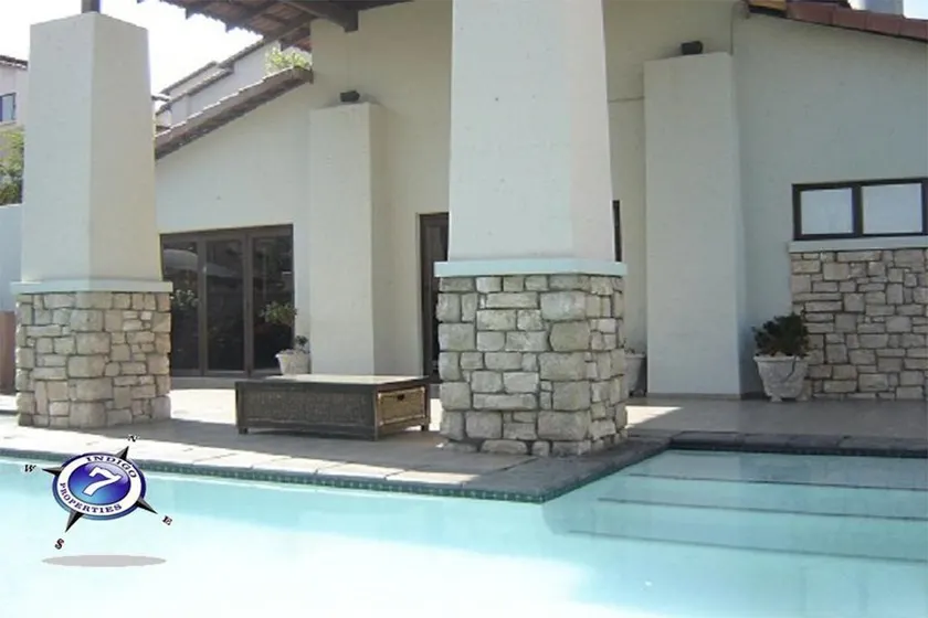 Pæn, hyggelig & sikker 2 seng 2 bad Sunninghill Loft! - Image 1