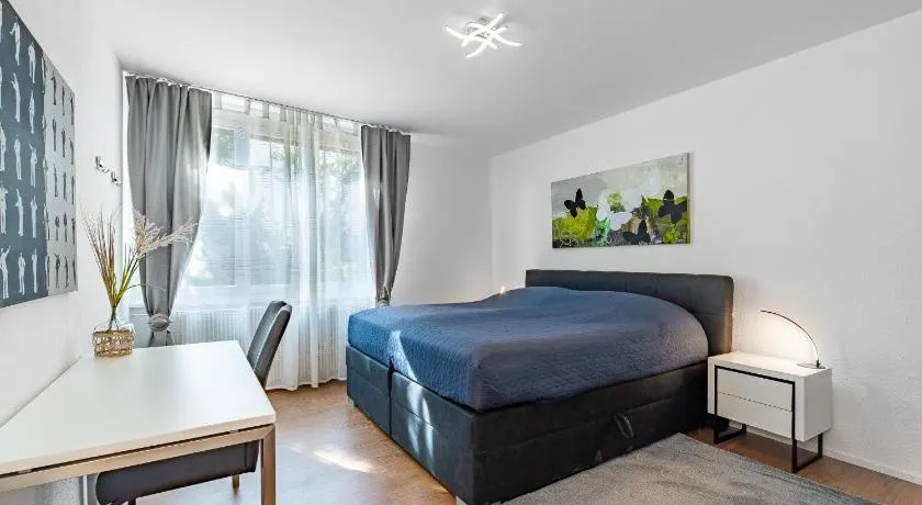 WG Zimmer Lindenrain 1 - Image 1