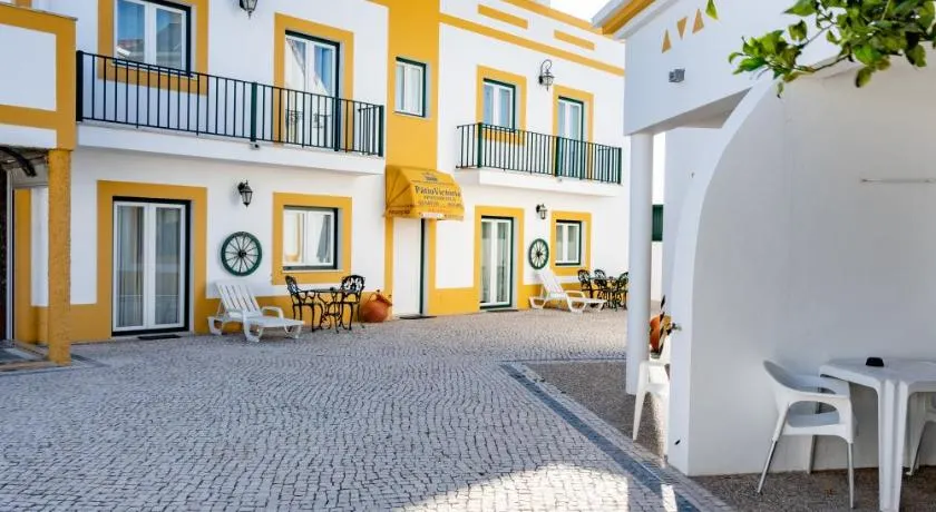 Apartamentos Pátio Victória by Umbral - Image 1