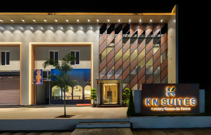 KN SUITES - Image 1
