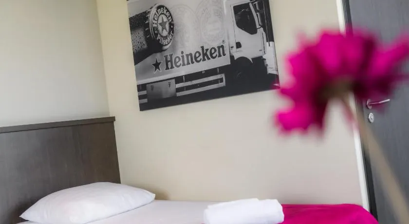 BAS World Hotel - Image 1