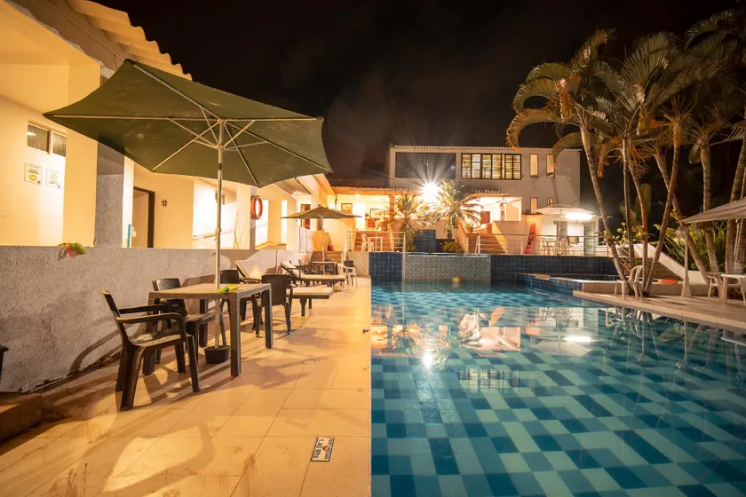 hotel turqueza inn - Image 1