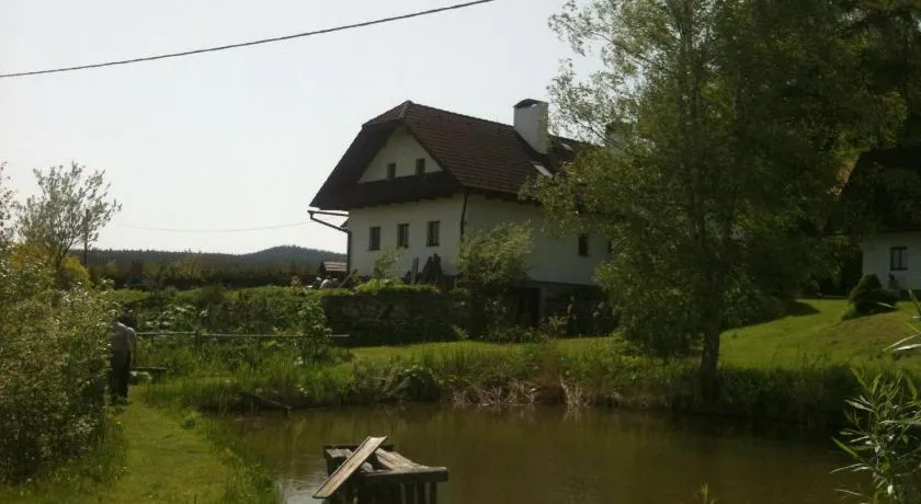 Chalupa Na Kyšperce - Image 1