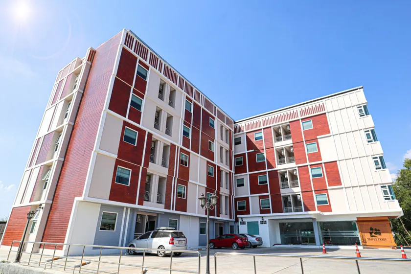 Tripletreesvillage - Image 1