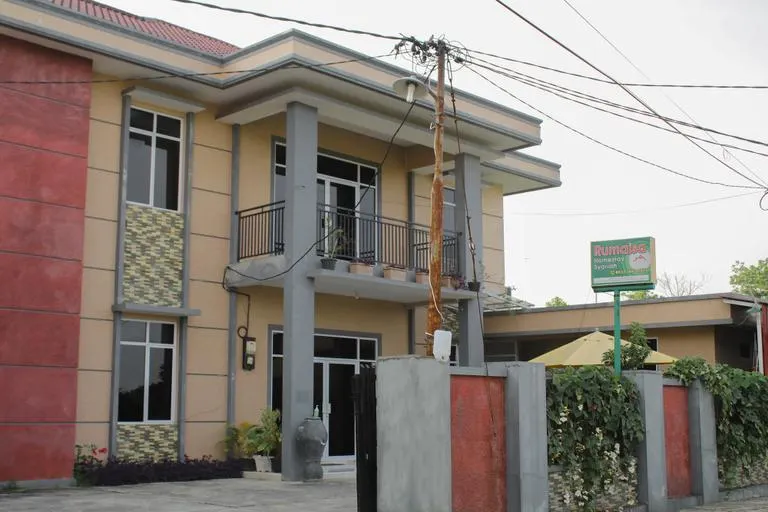 Rumaisa Homestay Syariah - Image 1