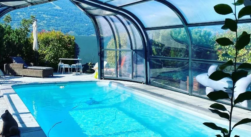 O Rendez Vous maison mitoyenne Piscine chauffée mars-octobre - Image 1