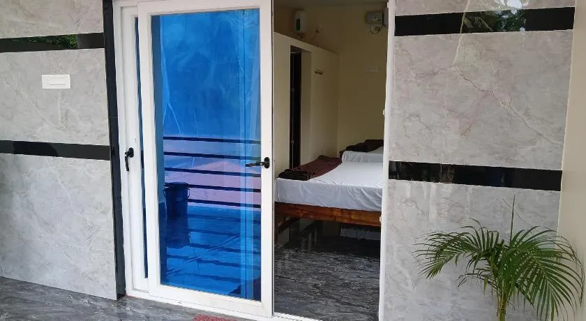 Gokarna Wave's End Beach Stay And Cafe - Image 1