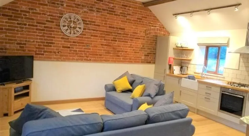 Blashford Manor Holiday Cottage - The Dartmoor Cottage - Image 1